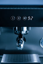 ECM Discover Dual Boiler Gastro, 2 groups matná čierna
